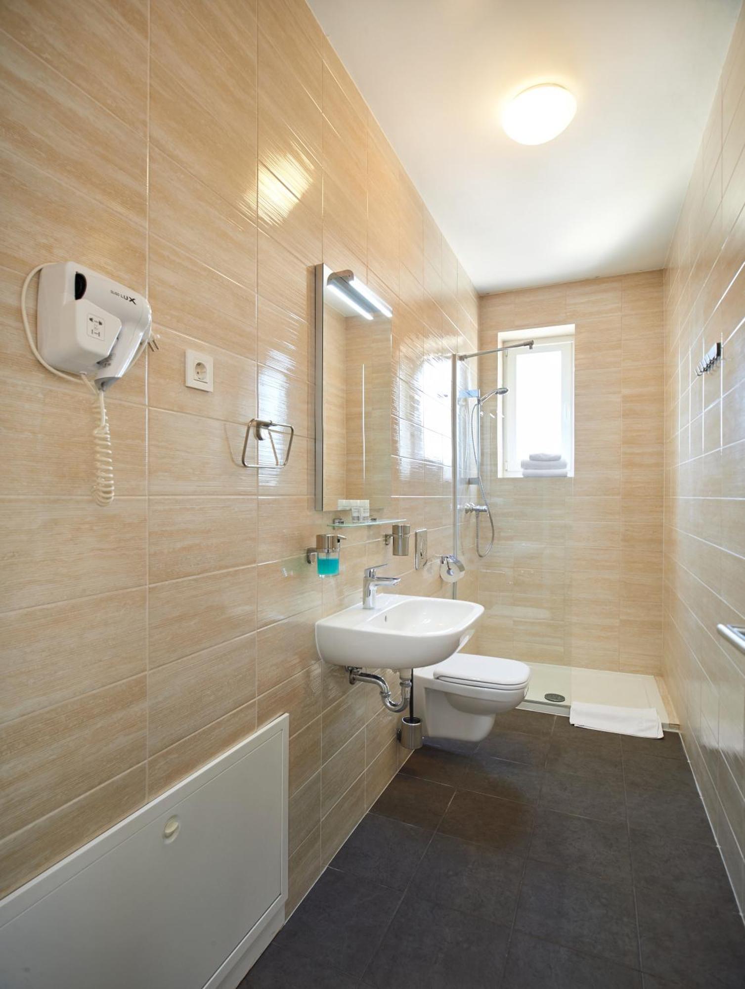 זאגרב Skylux Apartments By Irundo מראה חיצוני תמונה