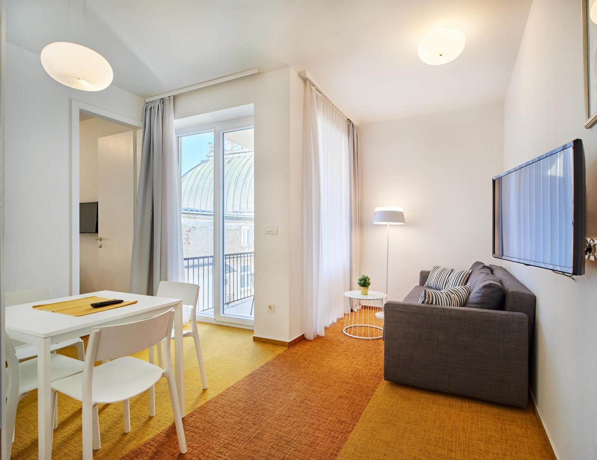 זאגרב Skylux Apartments By Irundo מראה חיצוני תמונה