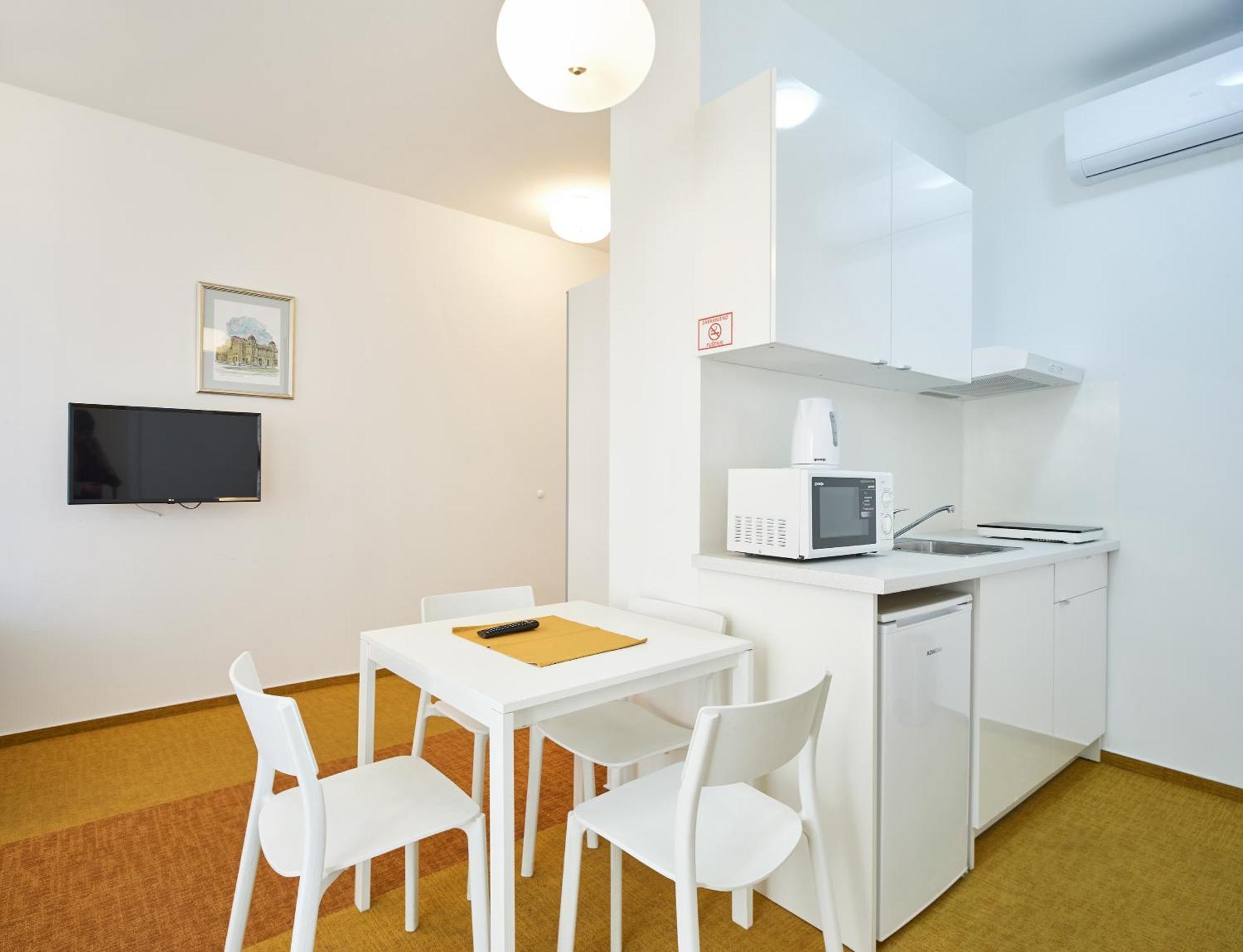 זאגרב Skylux Apartments By Irundo מראה חיצוני תמונה