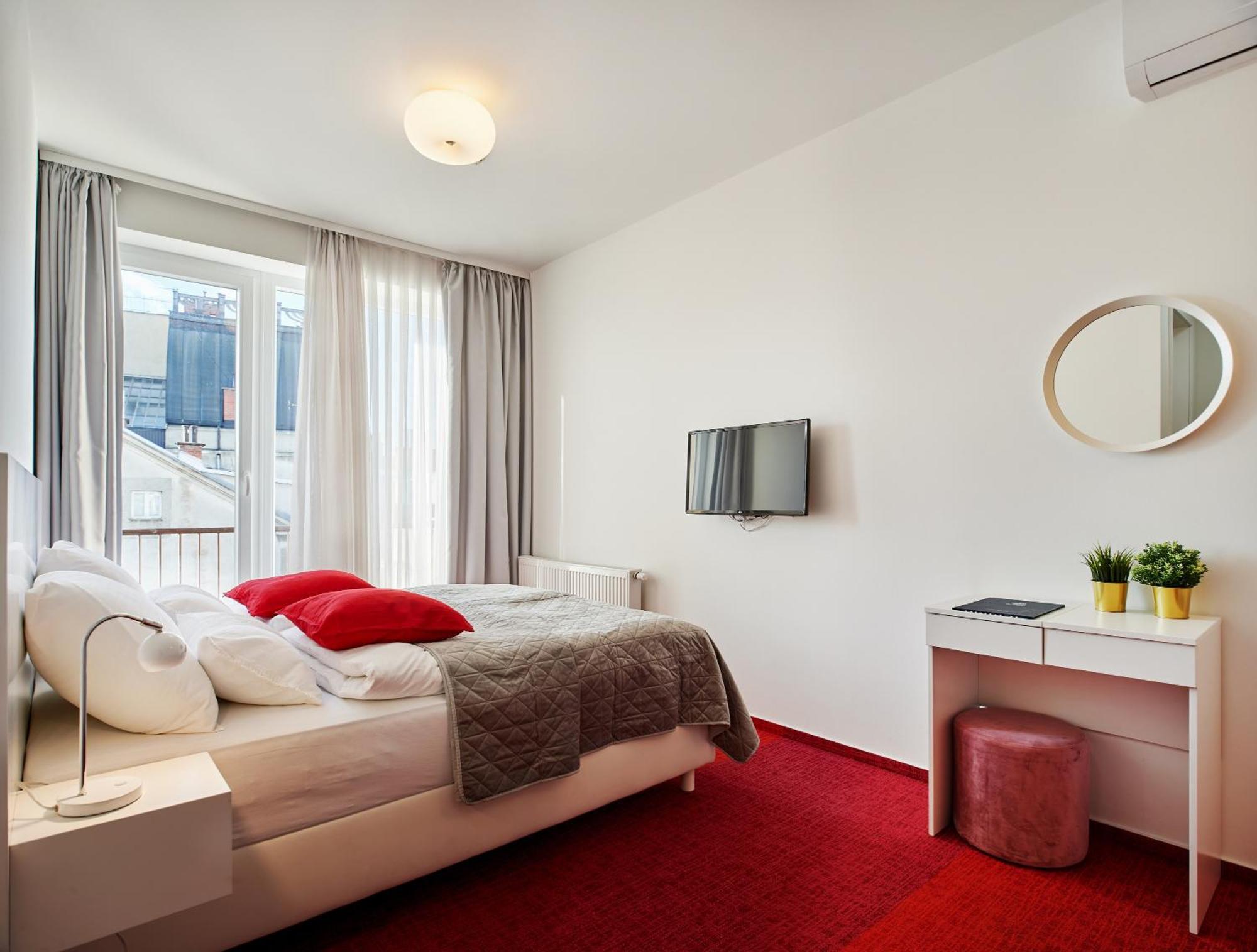 זאגרב Skylux Apartments By Irundo מראה חיצוני תמונה